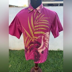 PreOwned T&L Muumuu Factory Mens Hawaiian Shirt Medium Purple Made In Hawaii